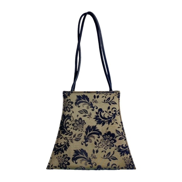 Handbags - Black Lace Purse​